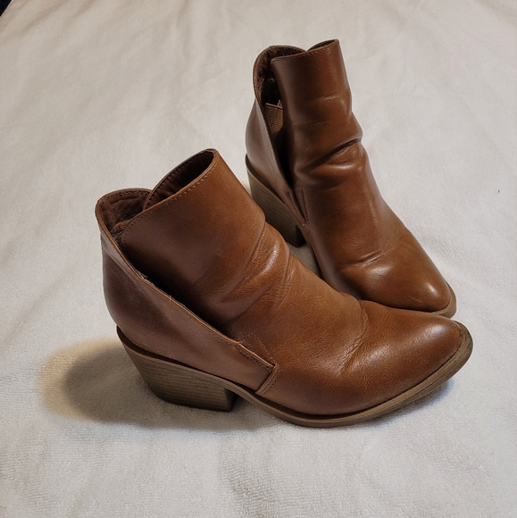 Brown ankle boots APT 9 - Picture 3 of 5